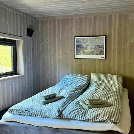 Moderne Ved Skarvatnet Pa 옵달